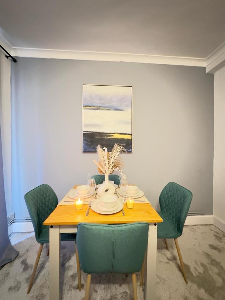 Beautiful Family Apartment London Exteriör bild